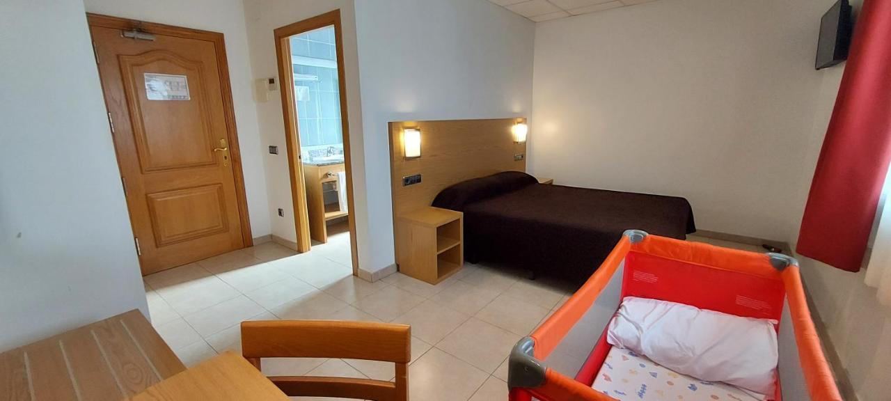 Hotel Font Del Pla La Jonquera Εξωτερικό φωτογραφία