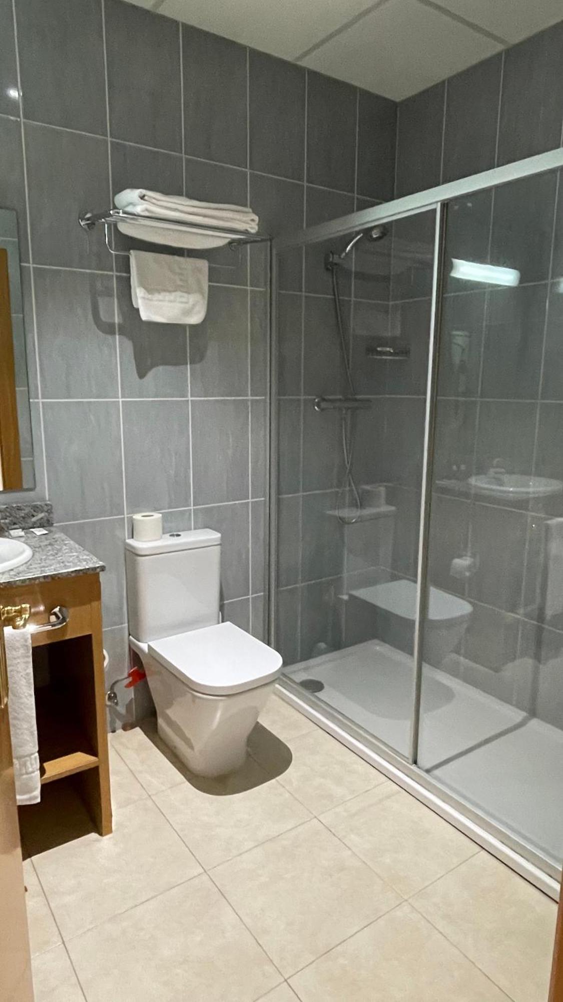 Hotel Font Del Pla La Jonquera Εξωτερικό φωτογραφία